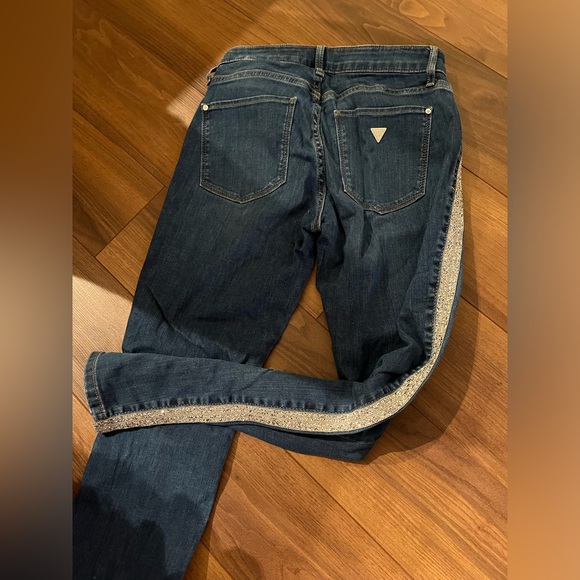 Guess jeans, size 27, rhinestone detailed - Picture 2 of 3